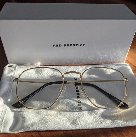 Red Prestige Gold Clear Hexagon Frames Brand New - Picture 3 of 5